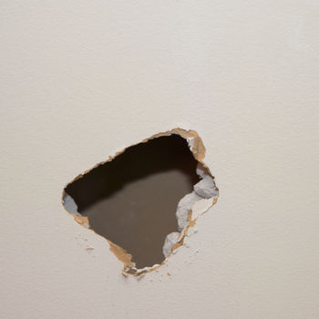 Plaster Repair Guide | Patching Up Cracks & Holes
