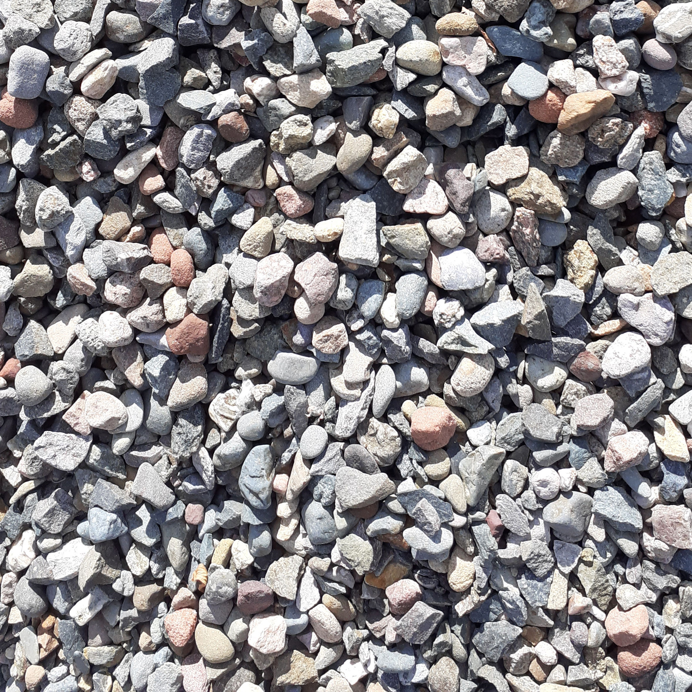 Trent Pea Gravel 20mm 25kg Poly Bag