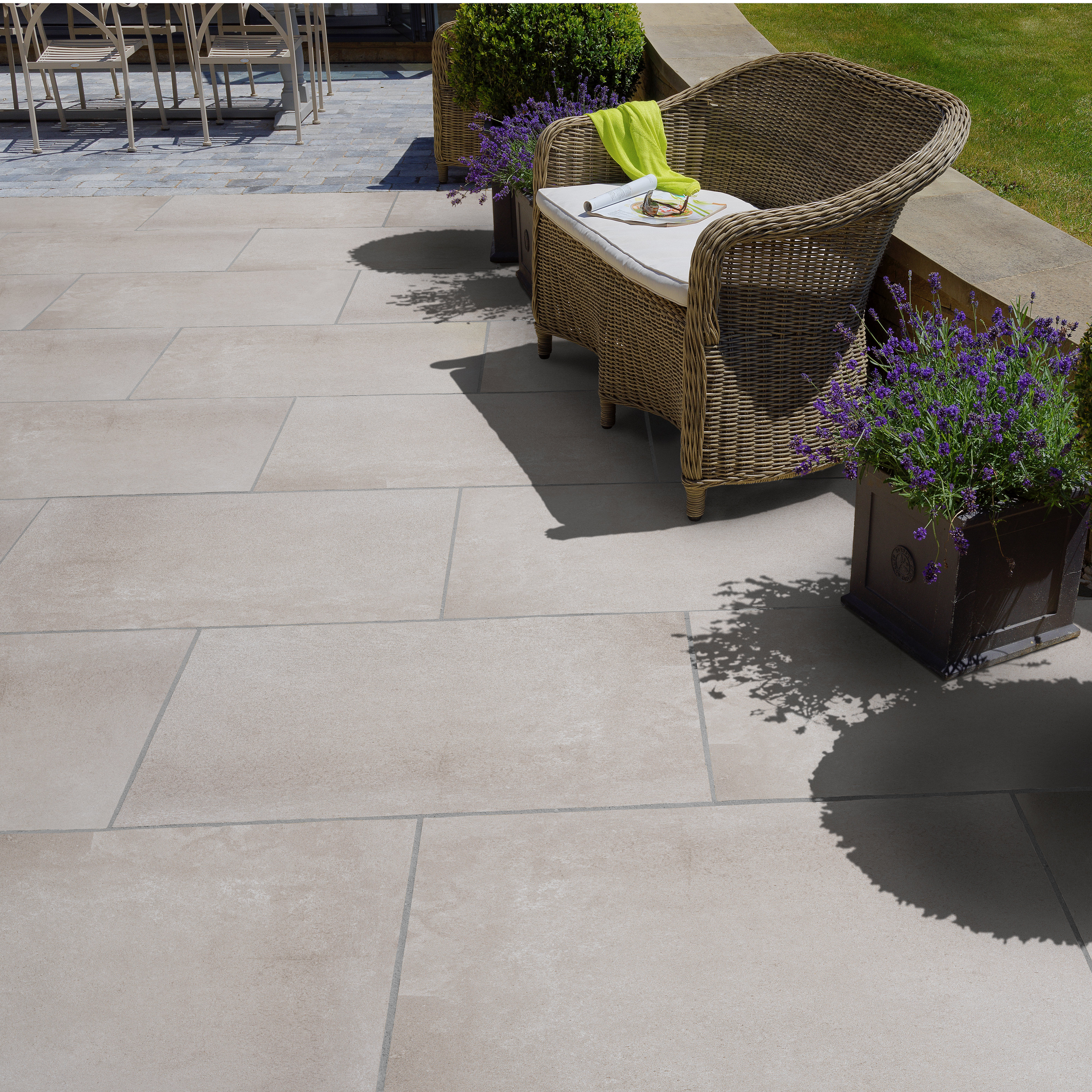Pavestone Emilia Porcelain Paving Single Tile Gris 900mm x 600mm