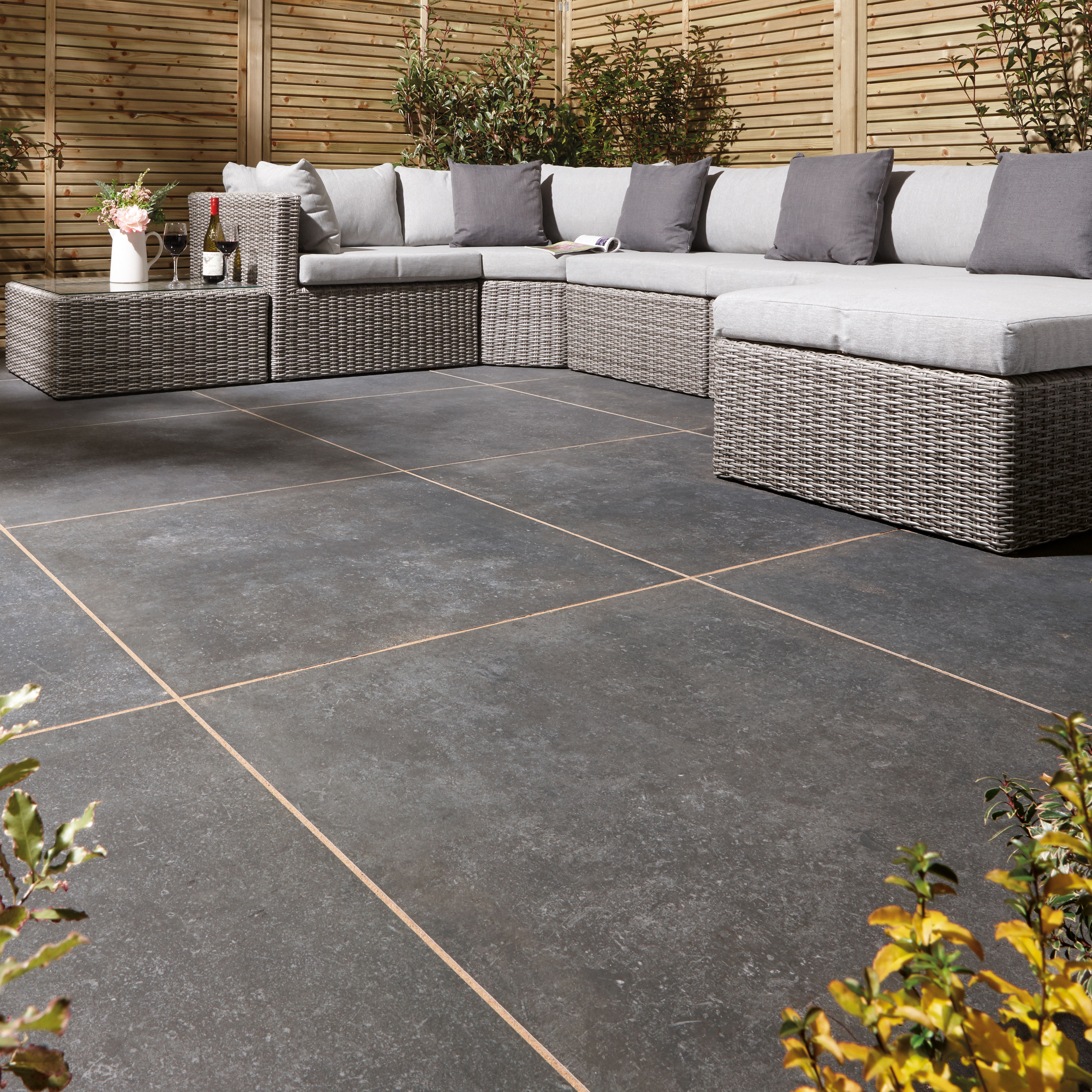 Pavestone Tegel Porcelain Paving Pack Black 900mm x 900mm x 20mm