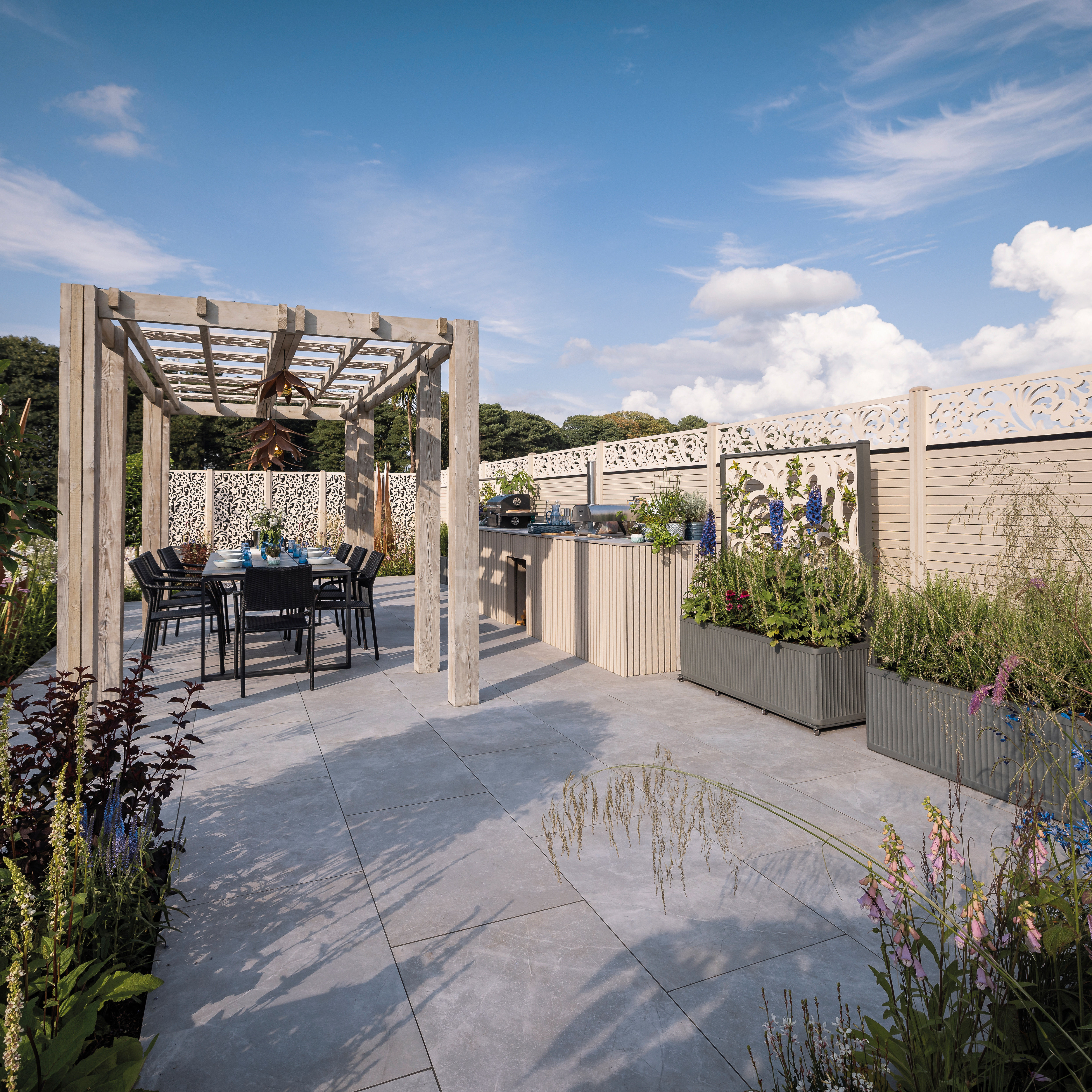Pavestone Amalfi Porcelain Paving Pack Gris 900mm x 600mm x 20mm