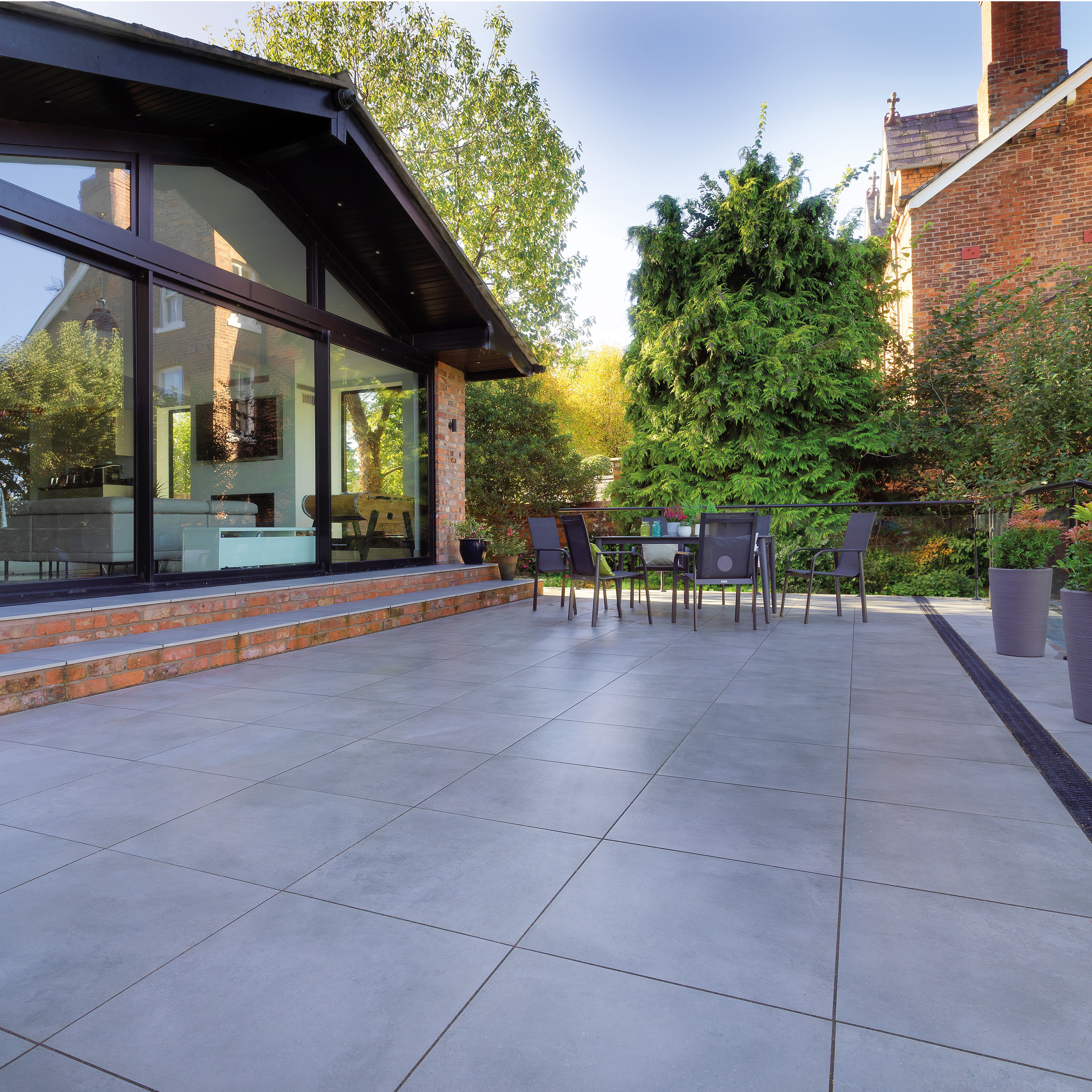 Pavestone Calibra Porcelain Paving Pack Chalkboard 595mm x 595mm x 20mm