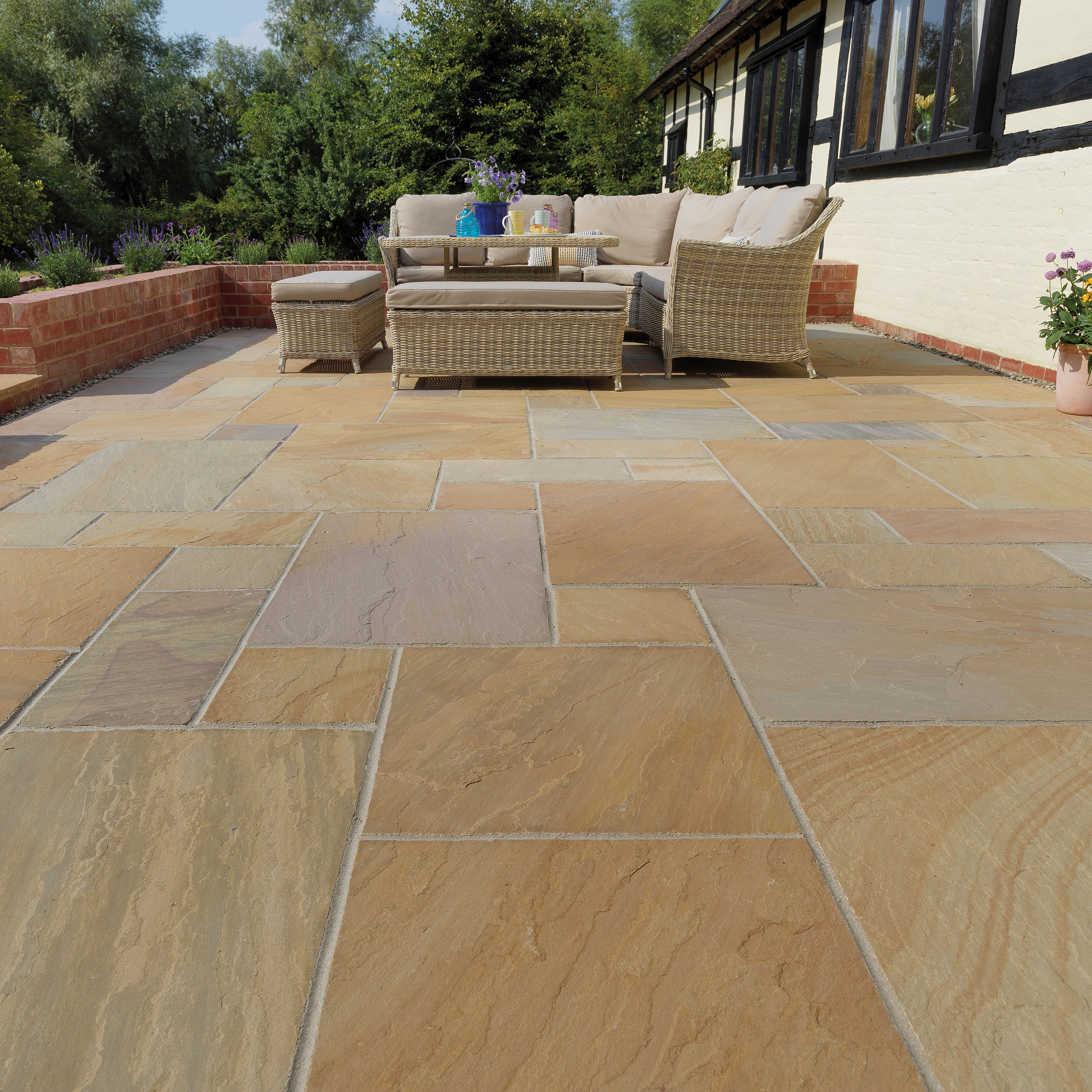 Pavestone Calibrated Classic Sandstone Paving Pack Buff 18mm