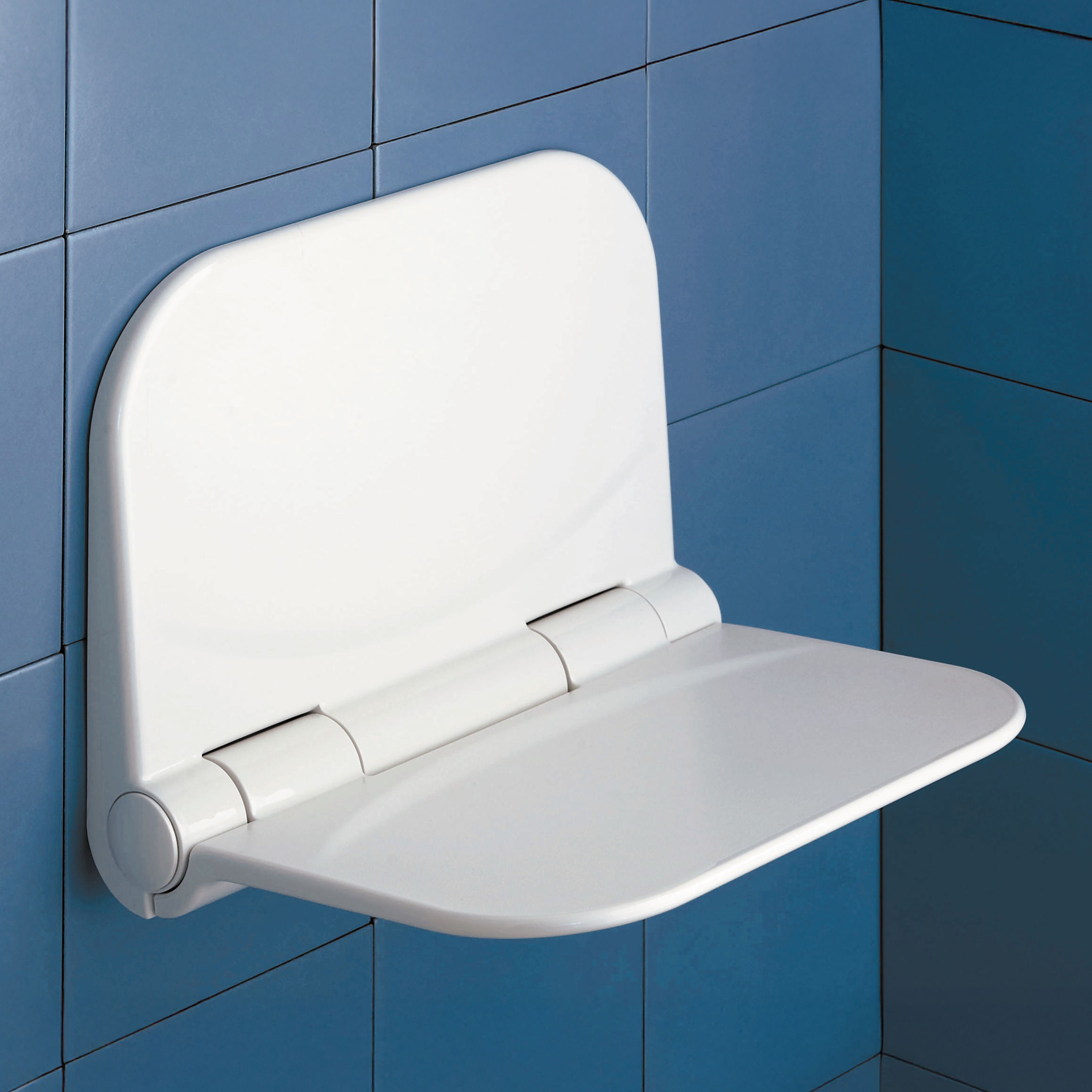 Origins Living Dino Shower Seat White - DI82-02