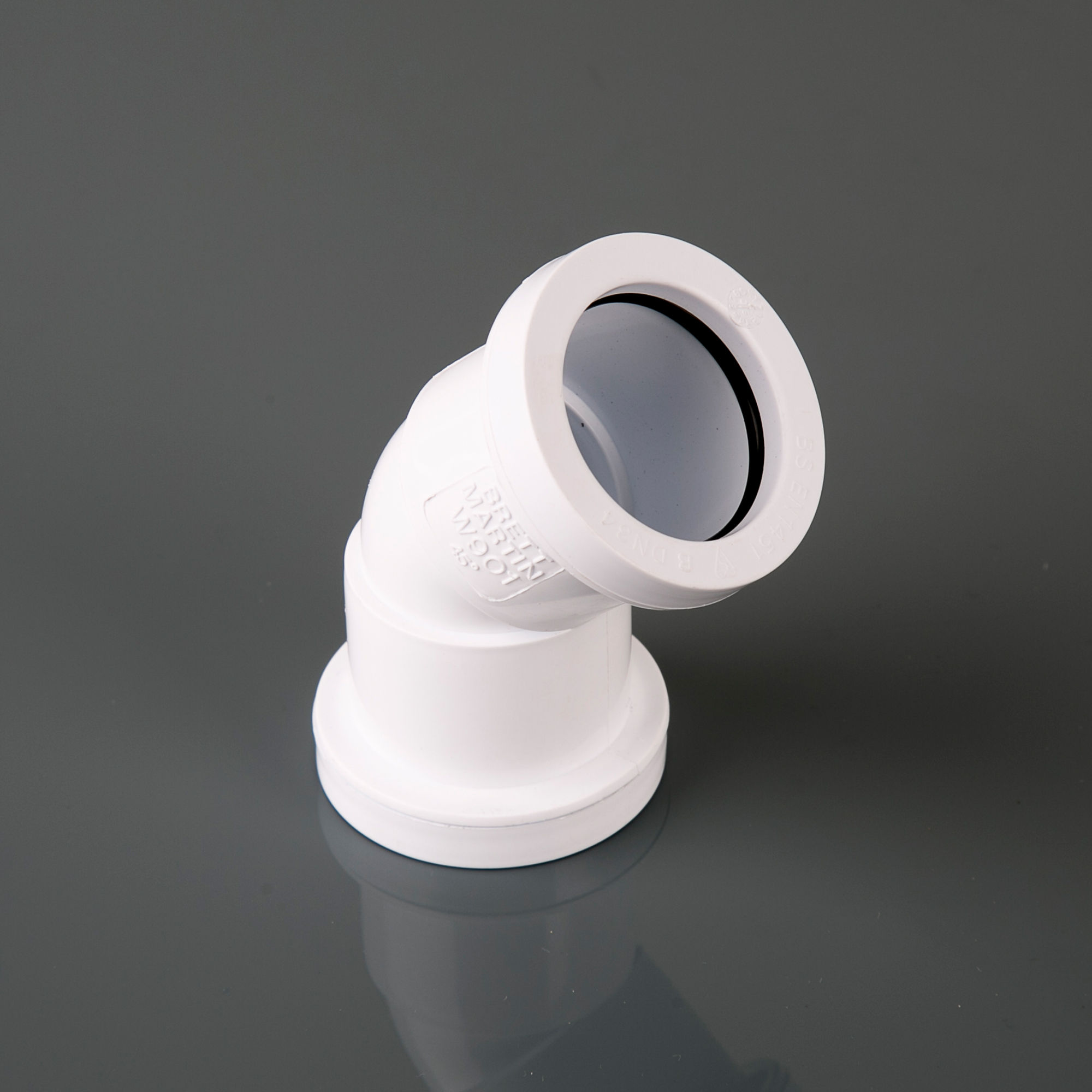 Brett Martin Push-Fit Waste 135° Obtuse Bend White 40mm - W921W