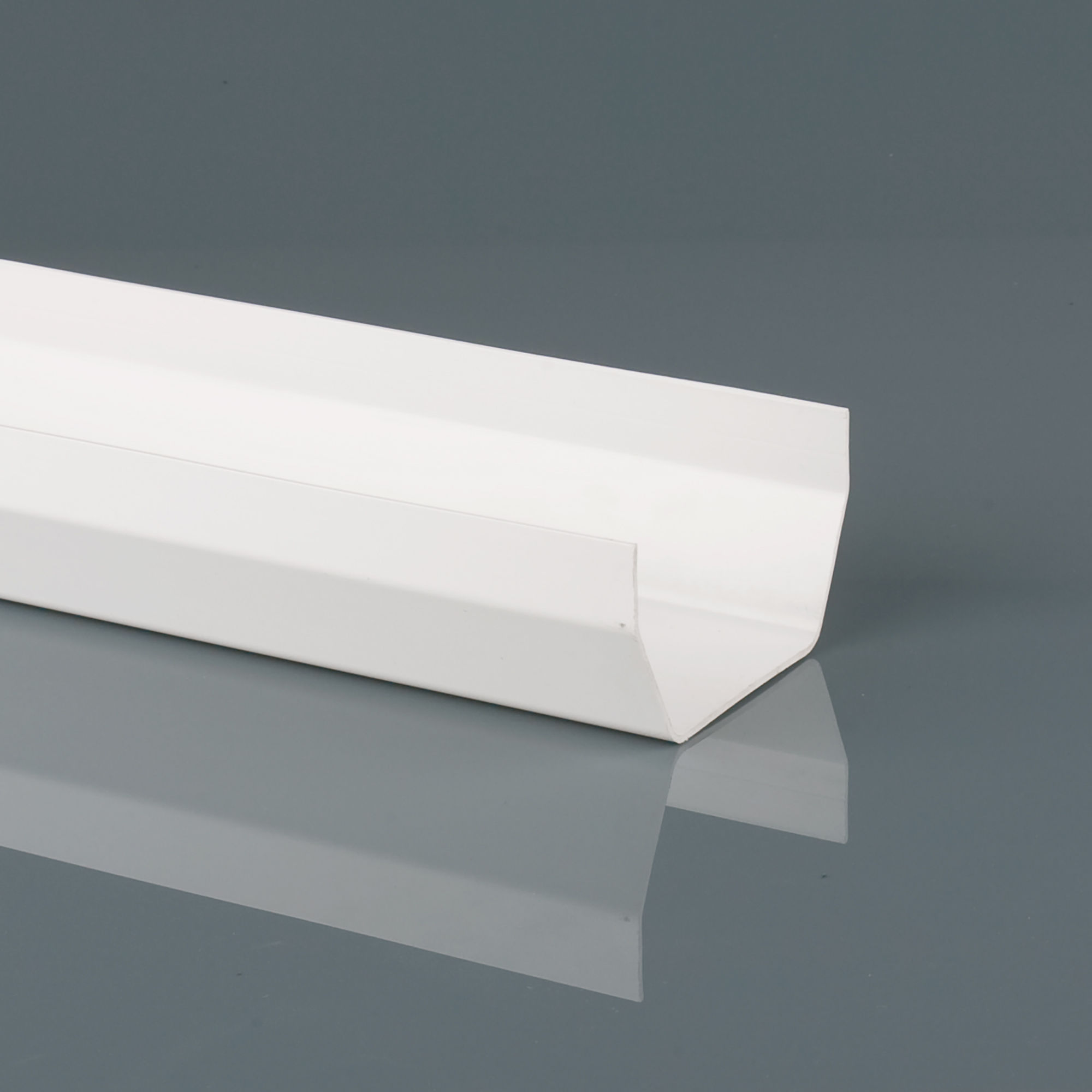 Brett Martin Square Gutter Arctic White 114mm x 2m - BR051A