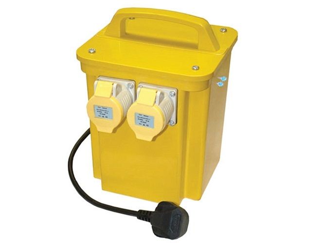 Faithfull TRAN33A 3.3kVa Twin Outlet Transformer - FPPTRAN33A